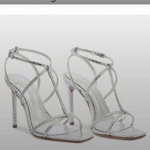 NWT - Silver Sandals by Schutz size US6
